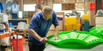 Plastic product supplier